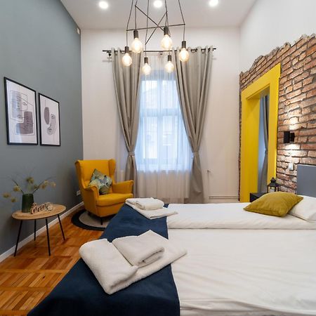 5 Star Luxury Studio-Old Town Center Cluj-Napoca Ngoại thất bức ảnh